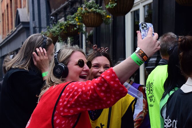 London West End Musical Silent Disco Walking Tour Top 1% Rated - Why this West End walk feels different
