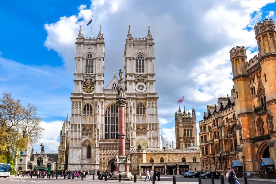 London: Westminster Abbey, Big Ben & Buckingham Guided Tour - Is $101.72 good value?
