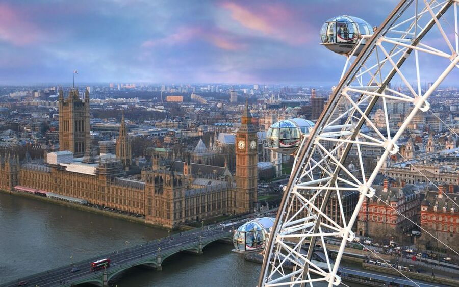 London: Westminster Tour and Churchill War Rooms Visit - Trafalgar Square, Pall Mall, and the route into Westminster