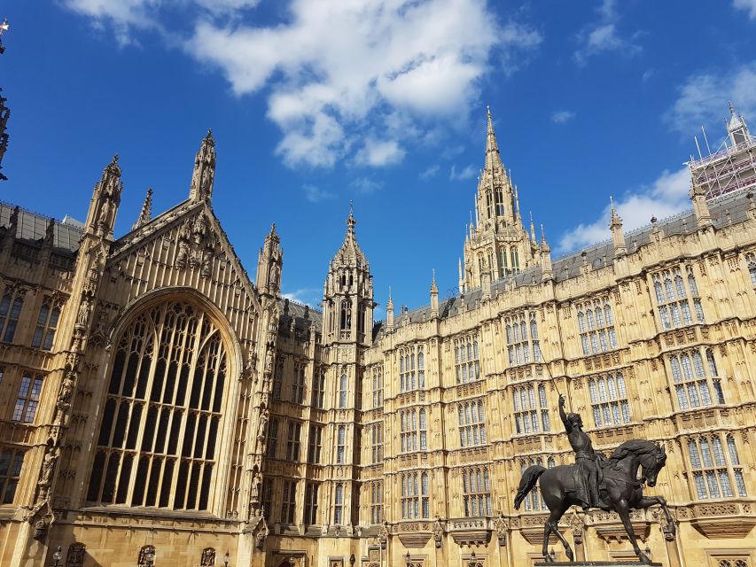 London: Westminster Walking Tour & Westminster Abbey Visit - Inside Westminster Abbey for two hours