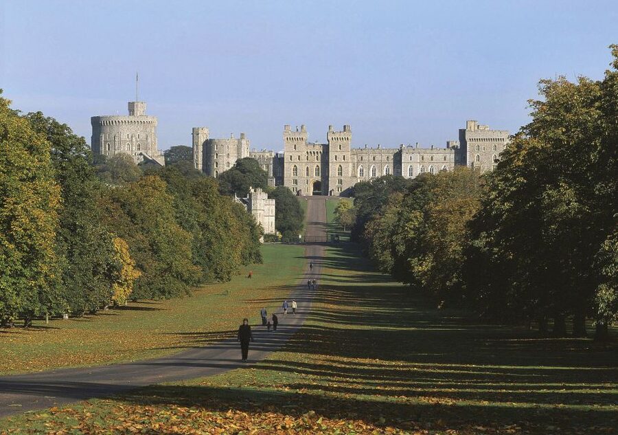 London: Windsor Castle & Henry VIII's Hampton Court Palace - Who will get the most from this tour