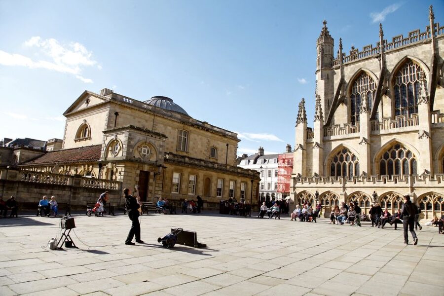London: Windsor Castle, Stonehenge, and Bath Day Trip - Stonehenge on Salisbury Plain