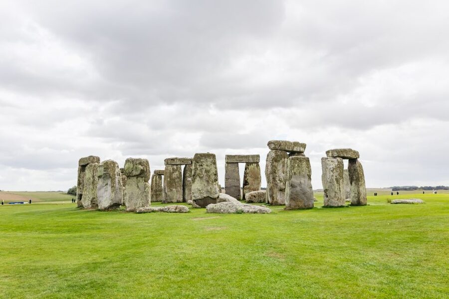 London: Windsor Castle, Stonehenge & Bath Full-Day Tour - Coach comfort, traffic, and the real pace