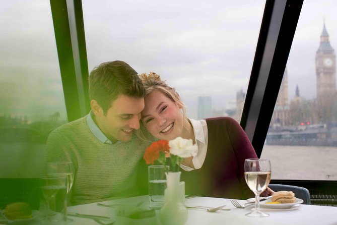 Lunch River Cruise on the Thames with 2-Course Meal - Westminster and the turn back toward Tower Pier