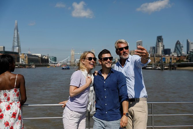 Lunch River Cruise on the Thames with 2-Course Meal - Dietary needs need careful handling