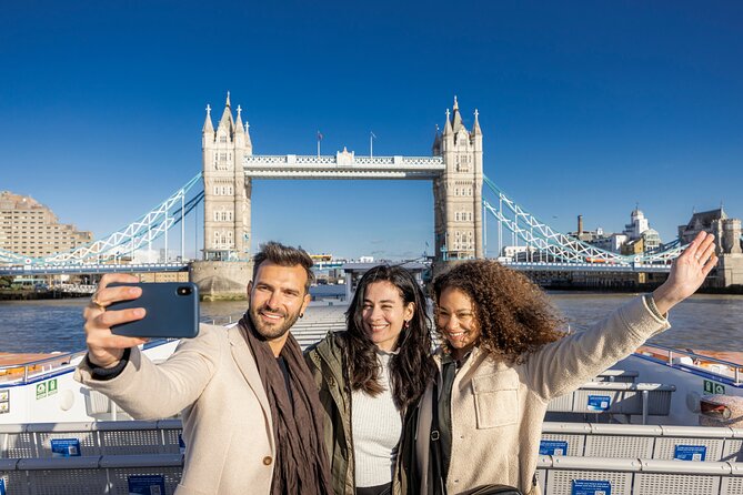 Lunch River Cruise on the Thames with 2-Course Meal - Seating, windows, and the upper deck