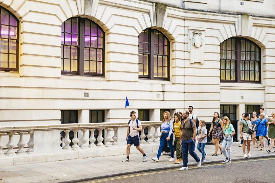 Magical London: Harry Potter Guided Walking Tour - Sherlock Holmes’ Pub and the move to Covent Garden
