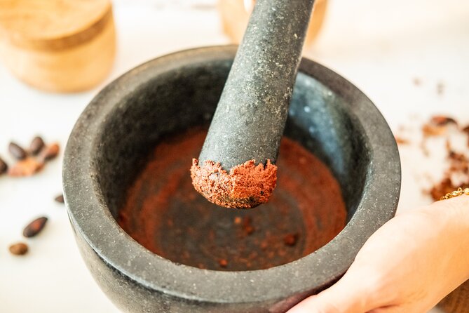 Make Your own Amazing Chocolate in Notting Hill - From cacao fruit to finished chocolate