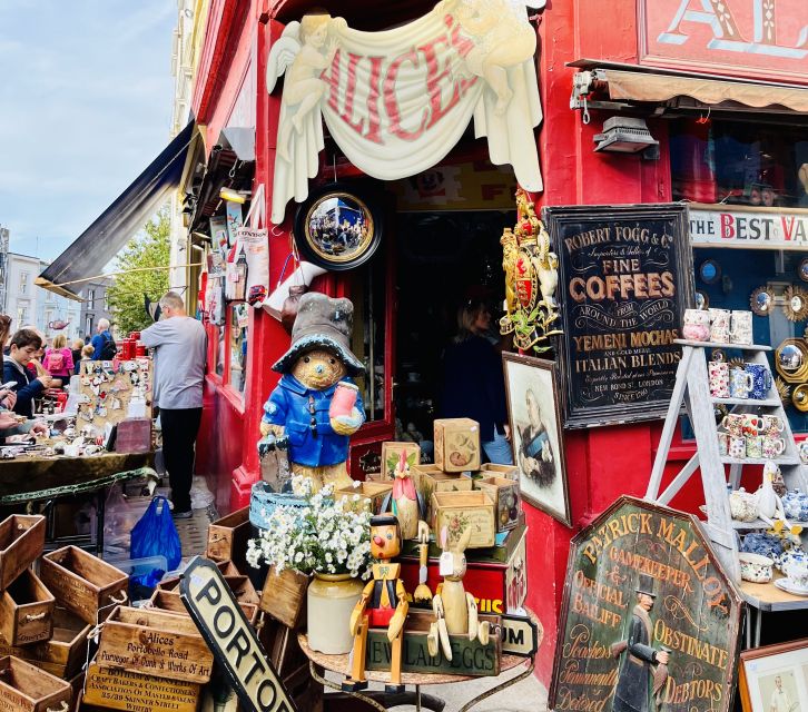 Notting Hill Walk Celebrities and Film Locations- London - Meeting across from the Sun in Splendour