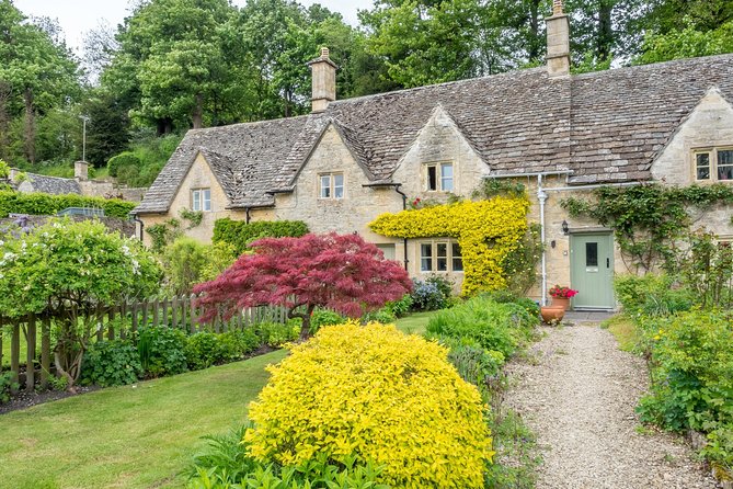 Oxford and Traditional Cotswolds Villages Small-Group Day Tour from London - Burford: the Cotswold introduction in 45 minutes