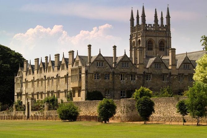 Oxford & Cambridge Universities Tour - Bridge of Sighs and the River Cam