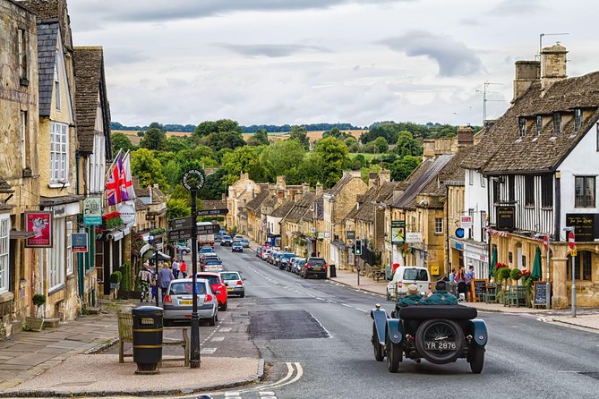 Oxford, Stratford, Cotswolds & Warwick Castle Tour from London - Coach comfort, timing, and the cost of convenience