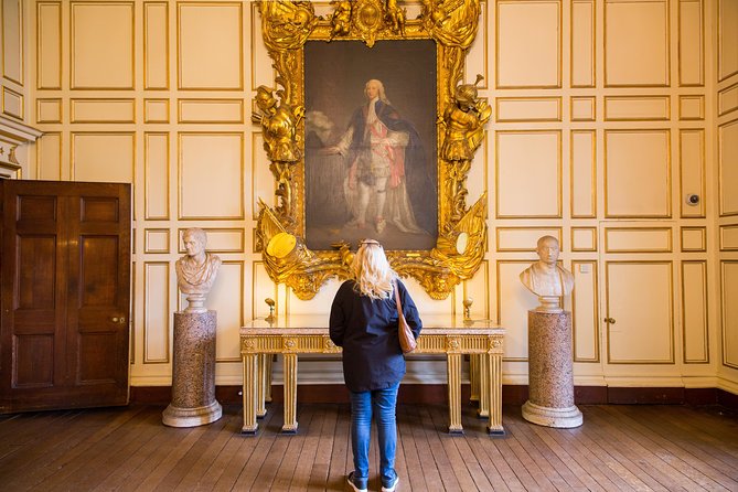 Oxford, Stratford-upon-Avon, Cotswolds & Warwick Castle Day Trip - The guide can make or break the day