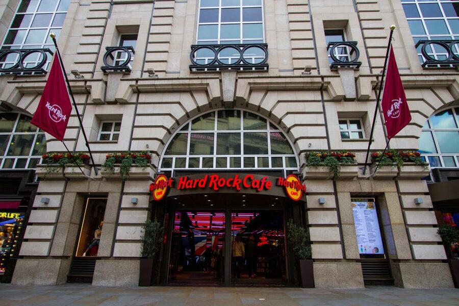 Picadilly Circus: Hard Rock Cafe Set Menu Lunch or Dinner - Priority Seating and the Actual Arrival Experience