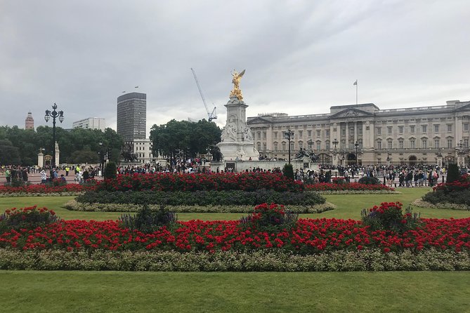 Private Day Tours in London - A fast first look at London from Charing Cross