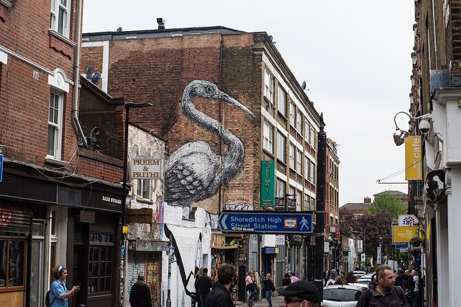 Private East End Food Tour: 7 Tastings with Bagels & Fish & Chips - Brick Lane’s communities come into focus at 59 Brick Lane