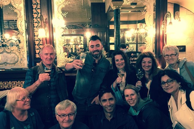 Private Group: Historical Pub Walking Tour of London - Dickensian streets, legal inns, and unusual London addresses