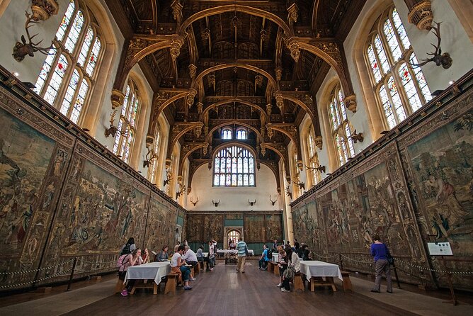 Private Guided Tour of Hampton Court Palace - Timing, meeting point, and practical details