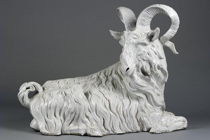 Private Guided Tour of The Victoria and Albert Museum - 3 Hour - What the tour cannot do