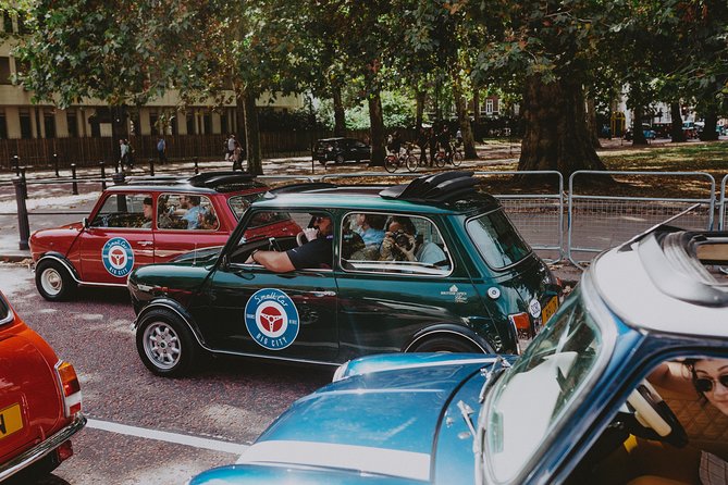 Private Panoramic Tour of London in a Classic Car - Major sights between the stops