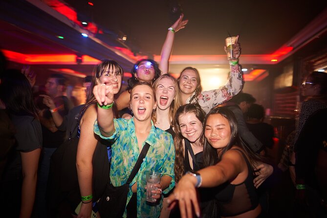 Pub Crawl of Central London - Dress code, ID, and getting there