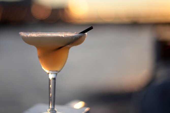River Thames Evening Cruise with Sparkling wine and Canapés - Sparkling wine, canapés, and the onboard mood