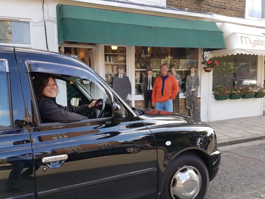 Rock ‘n Roll London Tour By London Taxi - What the iconic taxi adds