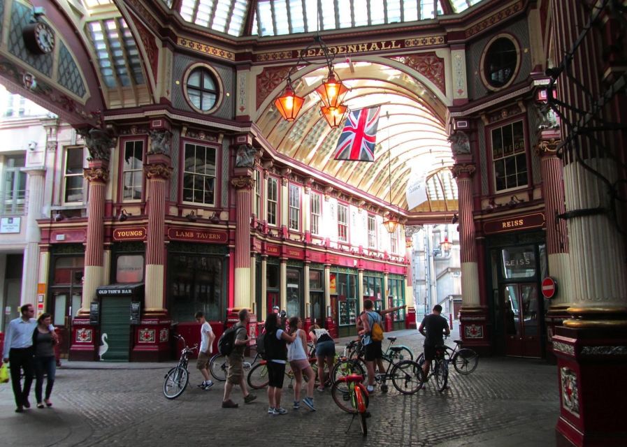 Secret London Tour by Bike - Why this tour feels different from standard London sightseeing