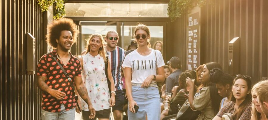 Shoreditch: Street Art & Hidden Gems with a Local Host - Independent galleries and smaller art spaces