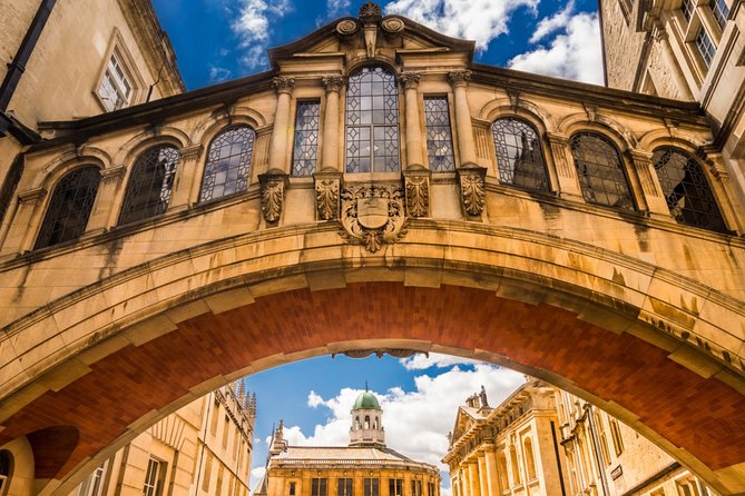 Small Group Cotswolds Villages, Stratford and Oxford Day Tour from London - Walking, weather, and what to pack