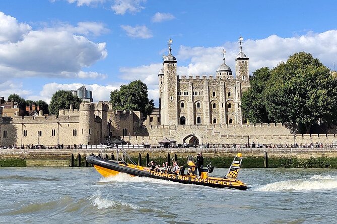 Speedboat 'Tower RIB Blast' from Tower Millennium Pier - 20 minutes - Music, jokes, and the James Bond mood