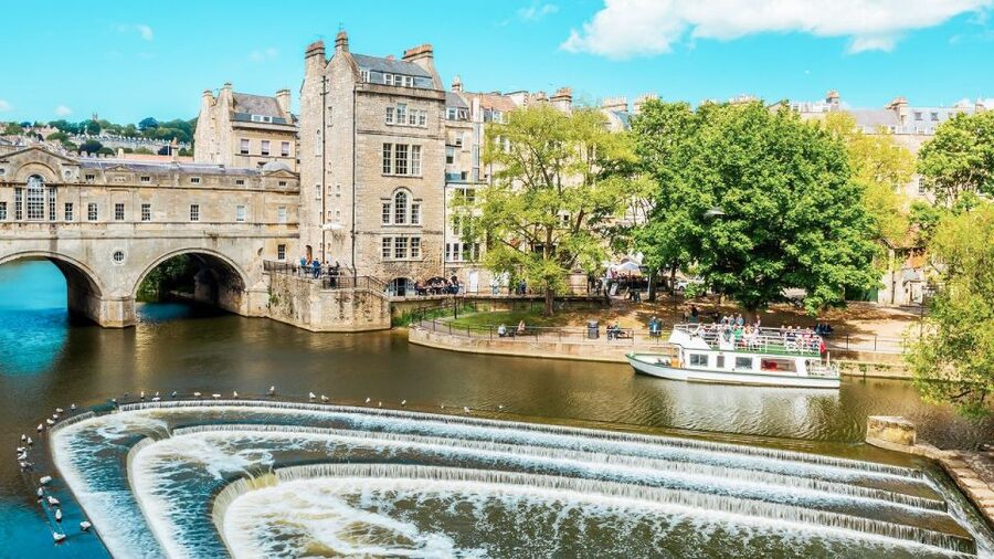 Stonehenge & Bath: Full-Day Coach Tour from London - Is $133 good value?