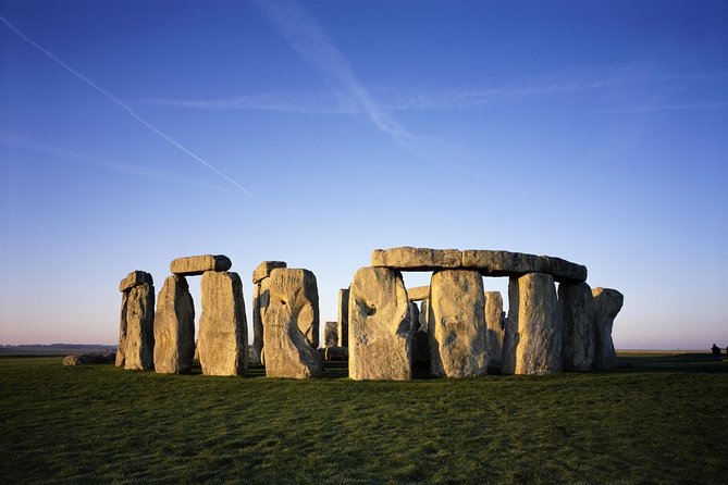 Stonehenge Half Day Tour with Entry and Extra Time - Why Stonehenge is worth the long ride