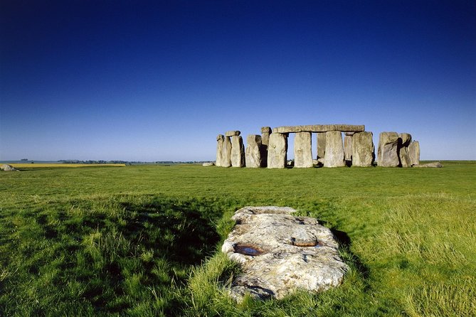 Stonehenge Half Day Tour with Entry and Extra Time - The audio guide and independent format