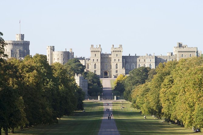 Stonehenge, Windsor Castle and Bath with Pub Lunch in Lacock - Price, options, and overall value