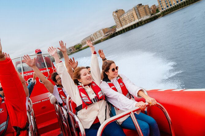 Thames High-Speed Zone Speedboat in London - When the 630hp engines take over