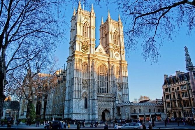 The Changing of the Guard Tour and Buckingham Palace - Westminster Abbey, Parliament Square, and Big Ben
