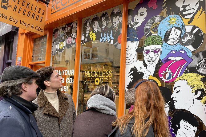The Great British Rock and Roll Walking Tour - The guides shape the experience