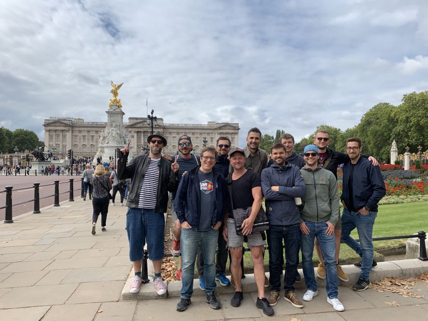 The London "Big Six" and a Pub. 5.5 hour tour - A full London circuit on two wheels