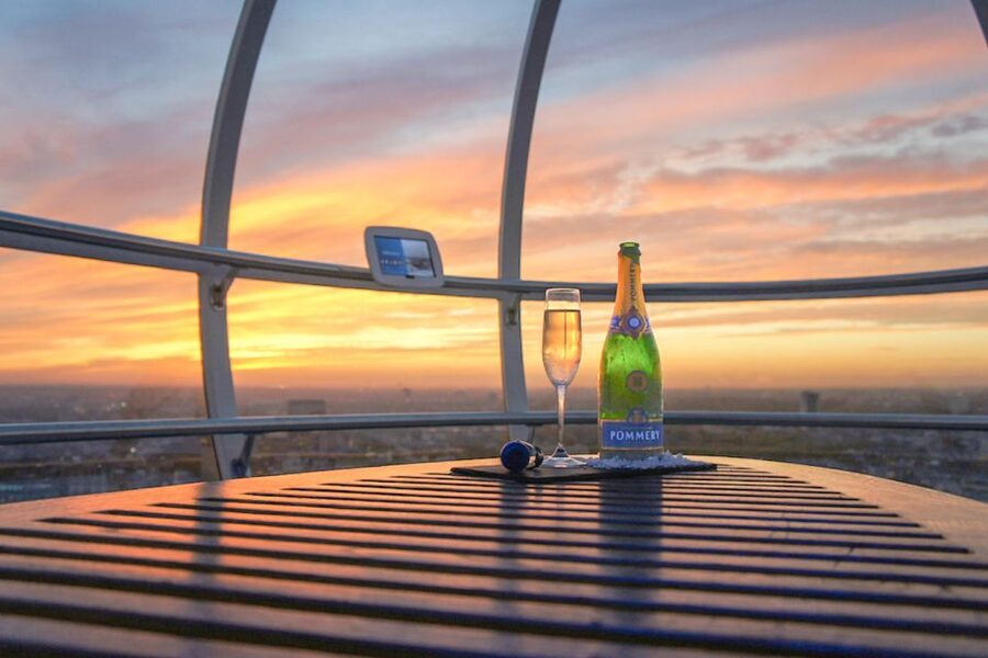 The London Eye Champagne Experience - Choosing the best time for views