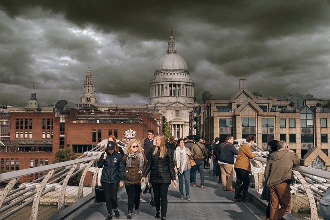 The Original Harry Potter Film Locations Tour : with Boat Ride - Millennium Bridge and the city from the water