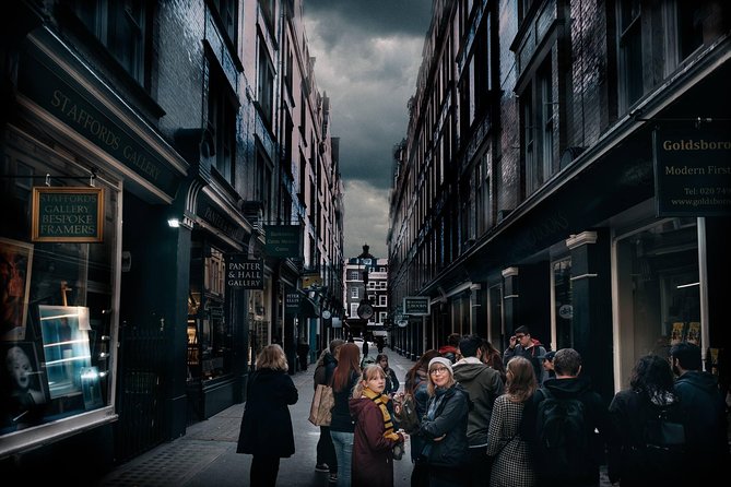 The Original Harry Potter Film Locations Tour : with Boat Ride - Starting near Southwark and the Palace Theatre