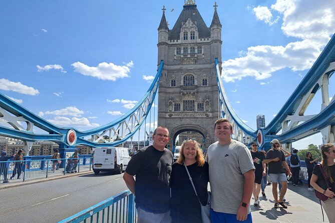 The Premier Classic London: Private 4-Hour Tour in a Black Cab - What the tour is like for families and limited mobility