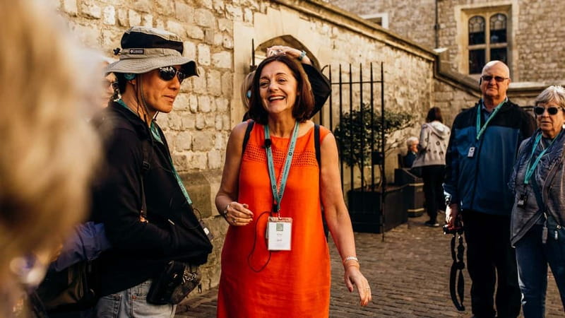 Tower of London Tour with Crown Jewels, plus River Cruise - Ramparts, Traitor’s Gate, and the Bloody Tower