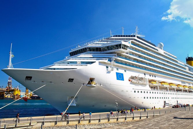 Transfer to the Cruise ports from your London accommodation - The Important Detail: This Is a Shared Ride