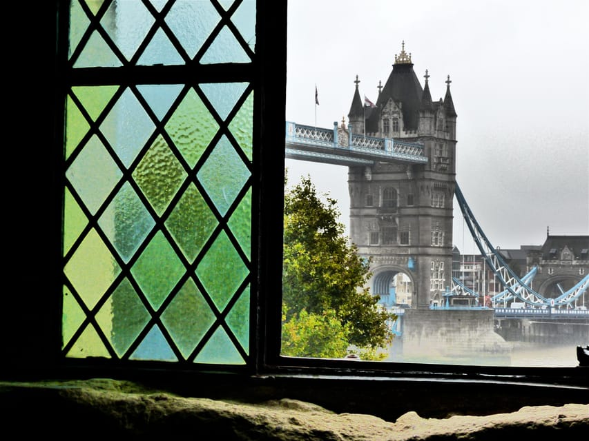 Ultimate Tower of London, Beefeater Welcome & Crown Jewels - Who should book this Tower of London tour?