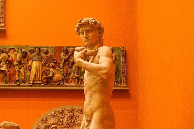 Victoria and Albert Museum Private Tour - Key points at a glance