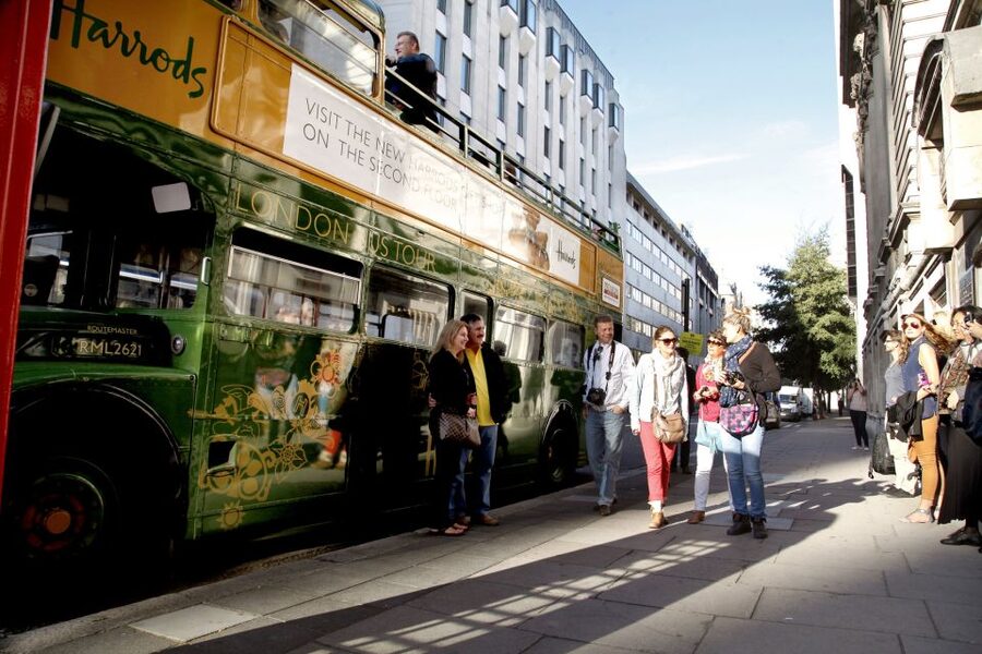 Vintage Double Decker Bus Tour & Thames River Cruise - Comfort, Access, and Weather