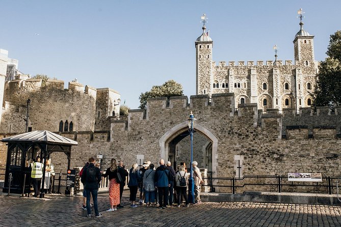 VIP Early Access Opening Ceremony Tower of London & River Cruise - The Jewel House and the Crown Jewels