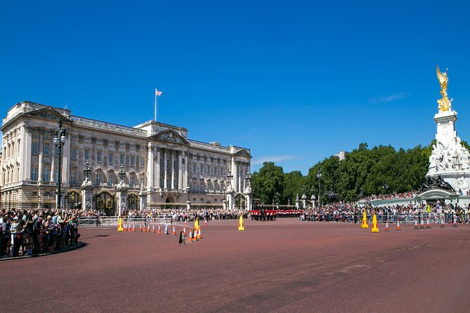 Walking Tour of London Westminster Abbey, Big Ben, Buckingham - St. James’s Palace and the final walk